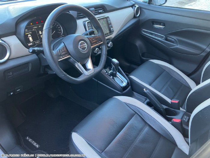 Nissan VERSA EXCLUSIVE AUTOM�TICO 2021/2022